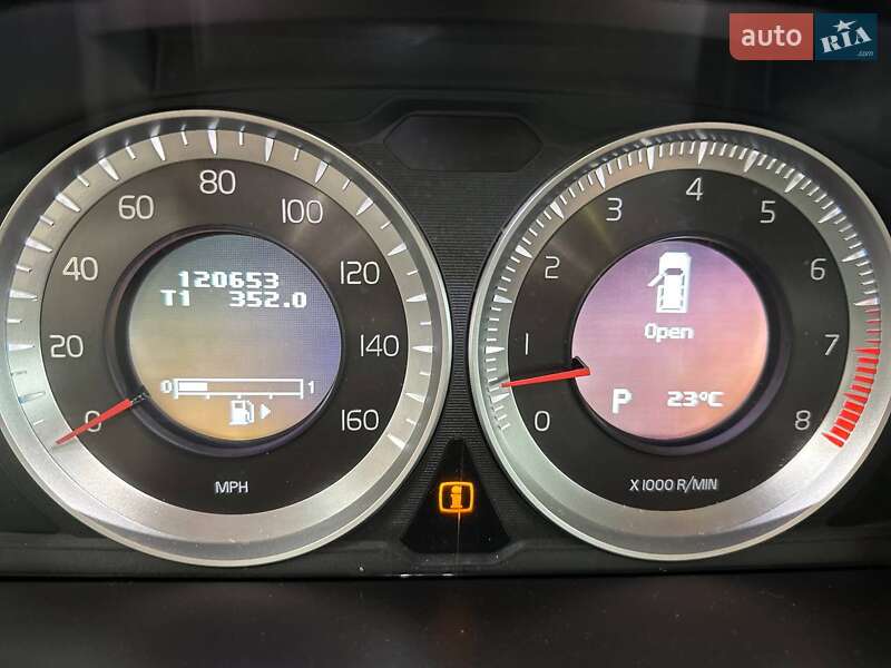 Внедорожник / Кроссовер Volvo XC60 2012 в Киеве