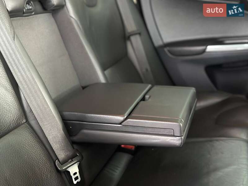 Внедорожник / Кроссовер Volvo XC60 2012 в Киеве