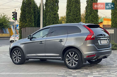 Внедорожник / Кроссовер Volvo XC60 2016 в 