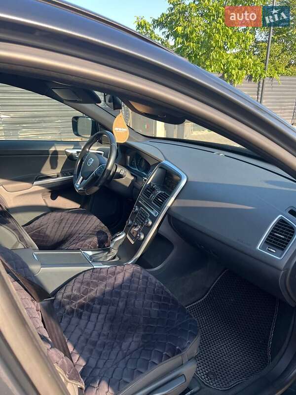 Внедорожник / Кроссовер Volvo XC60 2013 в Ивано-Франковске