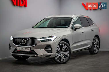 Внедорожник / Кроссовер Volvo XC60 2022 в Киеве