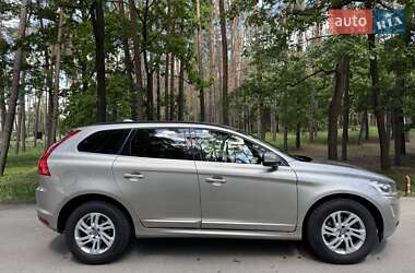 Внедорожник / Кроссовер Volvo XC60 2015 в Киеве