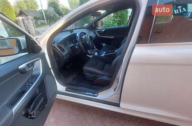 Внедорожник / Кроссовер Volvo XC60 2014 в 