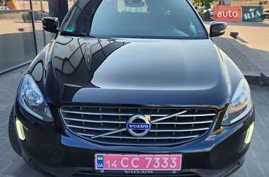Внедорожник / Кроссовер Volvo XC60 2017 в 