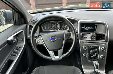 Внедорожник / Кроссовер Volvo XC60 2016 в 