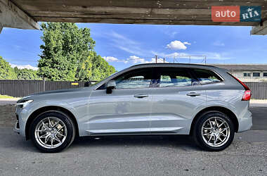 Внедорожник / Кроссовер Volvo XC60 2023 в 