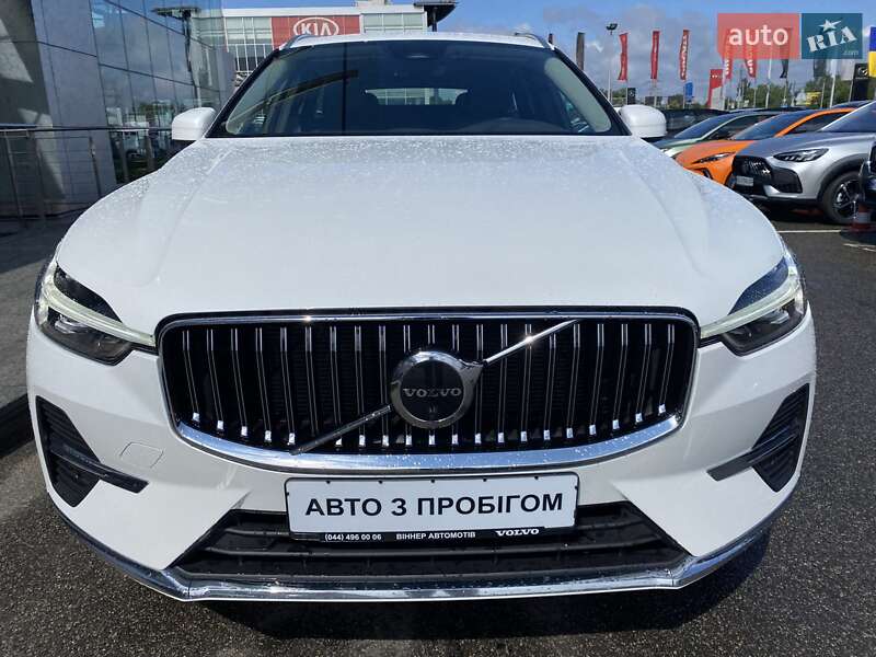 Внедорожник / Кроссовер Volvo XC60 2023 в Киеве