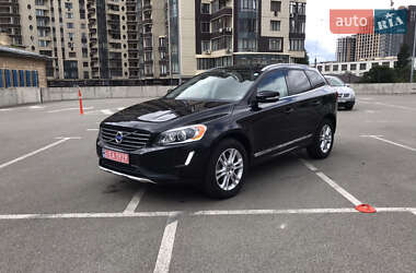 Внедорожник / Кроссовер Volvo XC60 2015 в 