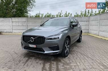 Внедорожник / Кроссовер Volvo XC60 2021 в 