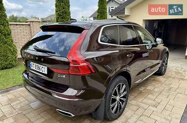 Внедорожник / Кроссовер Volvo XC60 2018 в 