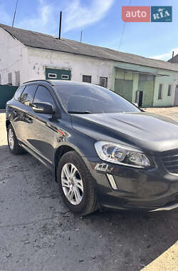 Позашляховик / Кросовер Volvo XC60 2017 в 