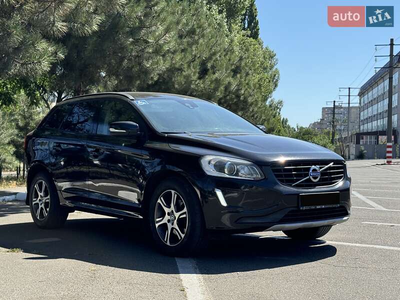 Внедорожник / Кроссовер Volvo XC60 2017 в Одессе фото 2 Внедорожник / Кроссовер Volvo XC60 2017 в Одессе