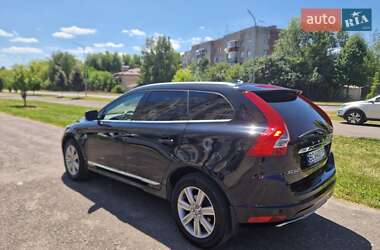 Позашляховик / Кросовер Volvo XC60 2016 в 