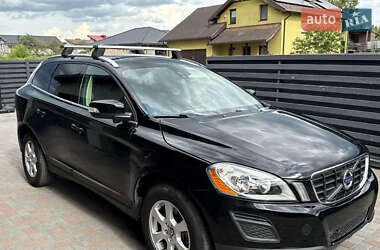 Внедорожник / Кроссовер Volvo XC60 2015 в Львове