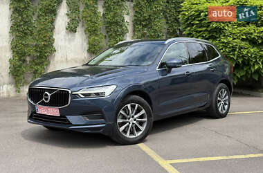 Внедорожник / Кроссовер Volvo XC60 2019 в 