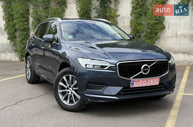 Внедорожник / Кроссовер Volvo XC60 2019 в 