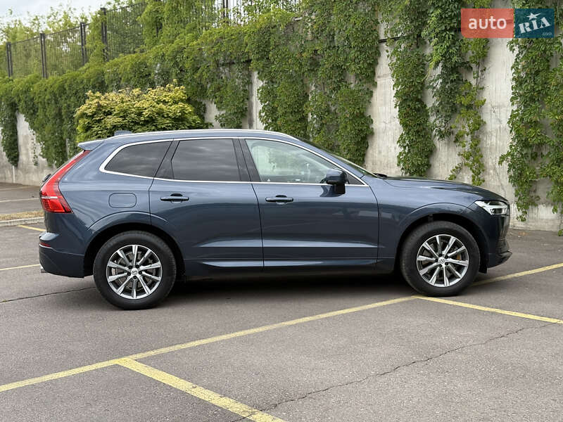 Внедорожник / Кроссовер Volvo XC60 2019 в Ровно