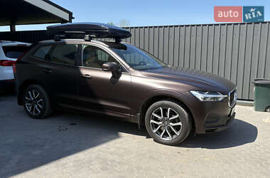 Позашляховик / Кросовер Volvo XC60 2019 в Києві