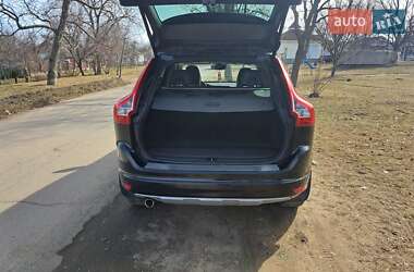 Внедорожник / Кроссовер Volvo XC60 2016 в 