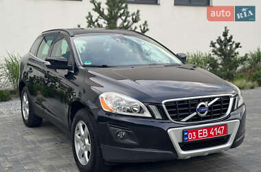 Внедорожник / Кроссовер Volvo XC60 2010 в 