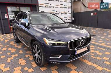 Внедорожник / Кроссовер Volvo XC60 2021 в 