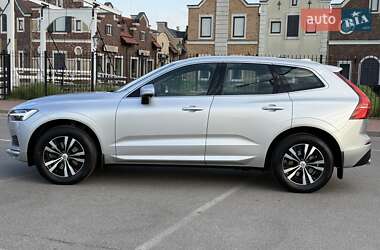 Внедорожник / Кроссовер Volvo XC60 2020 в 