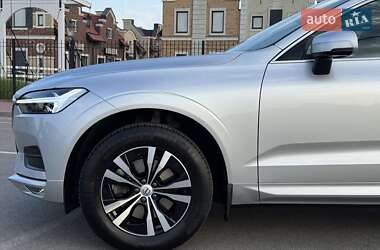 Внедорожник / Кроссовер Volvo XC60 2020 в 