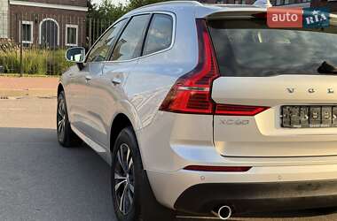 Внедорожник / Кроссовер Volvo XC60 2020 в 