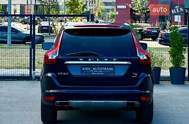 Внедорожник / Кроссовер Volvo XC60 2016 в 
