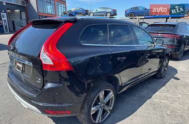 Внедорожник / Кроссовер Volvo XC60 2017 в 