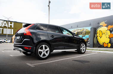 Внедорожник / Кроссовер Volvo XC60 2013 в 
