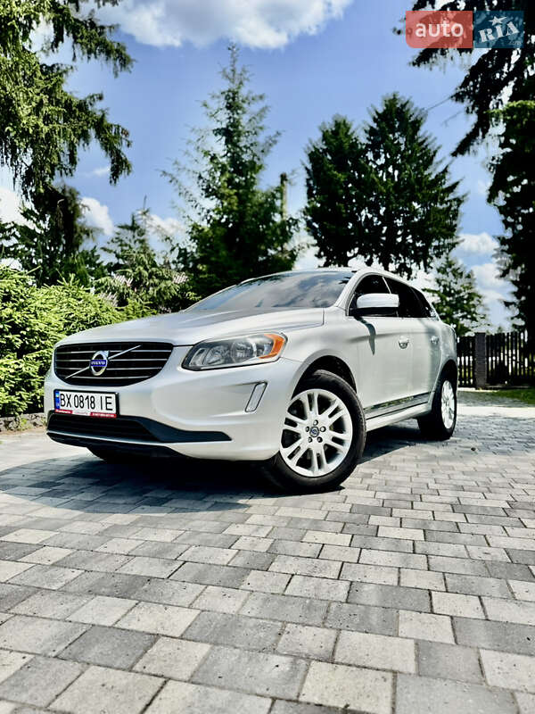Внедорожник / Кроссовер Volvo XC60 2015 в Староконстантинове