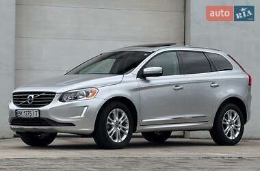 Внедорожник / Кроссовер Volvo XC60 2015 в 