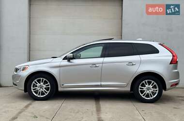 Внедорожник / Кроссовер Volvo XC60 2015 в 