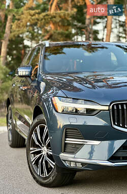 Внедорожник / Кроссовер Volvo XC60 2021 в 