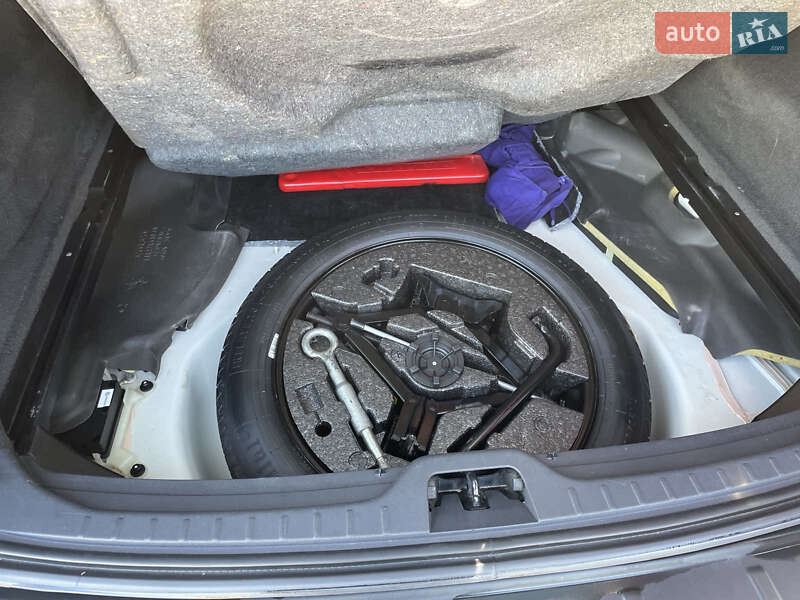 Позашляховик / Кросовер Volvo XC60 2012 в Нововолинську