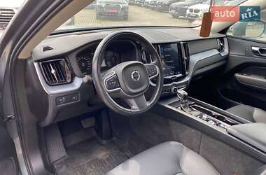 Внедорожник / Кроссовер Volvo XC60 2019 в 