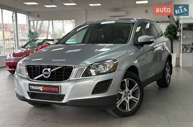 Позашляховик / Кросовер Volvo XC60 2012 в 