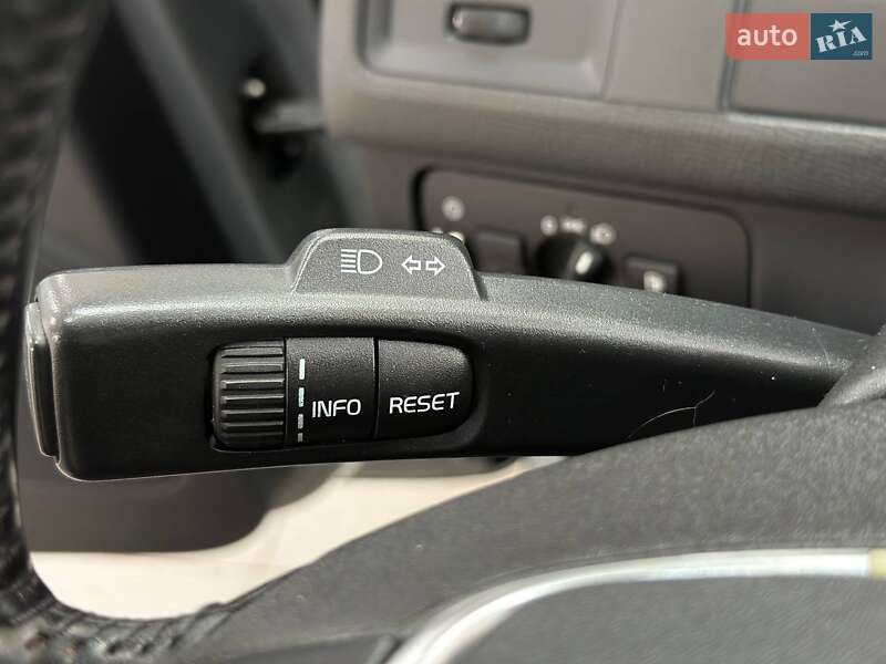 Позашляховик / Кросовер Volvo XC60 2012 в Києві