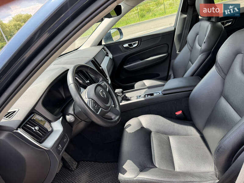 Позашляховик / Кросовер Volvo XC60 2017 в Рівному