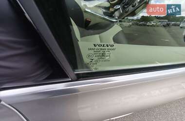 Внедорожник / Кроссовер Volvo XC60 2012 в 
