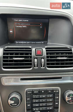Внедорожник / Кроссовер Volvo XC60 2013 в 