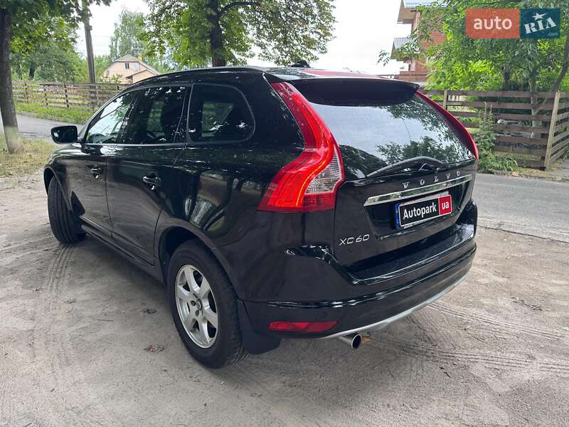 Позашляховик / Кросовер Volvo XC60 2014 в Києві