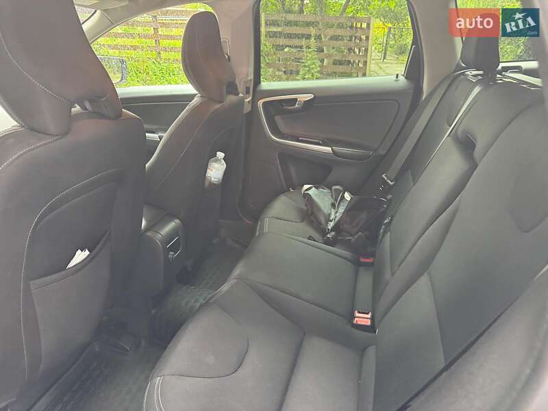 Позашляховик / Кросовер Volvo XC60 2014 в Києві