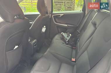 Внедорожник / Кроссовер Volvo XC60 2014 в 