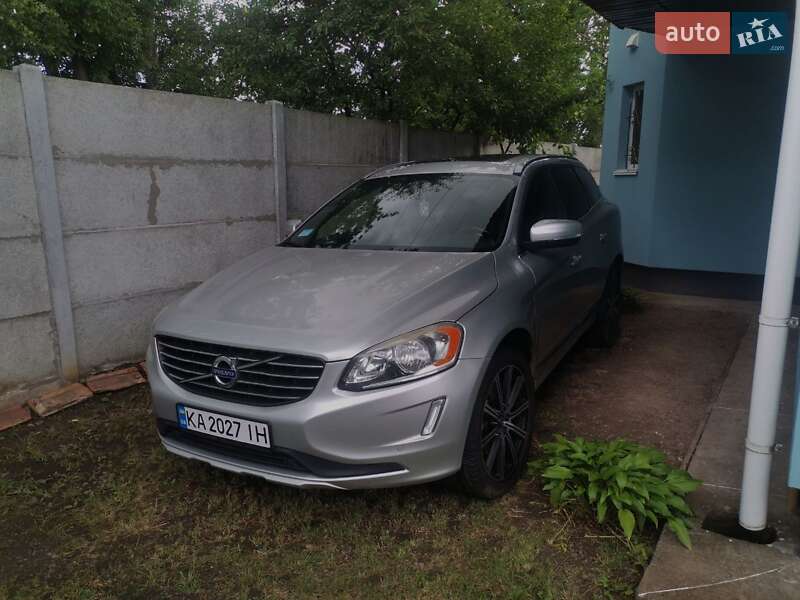 Volvo XC60 2015