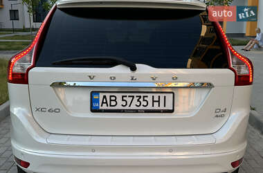 Внедорожник / Кроссовер Volvo XC60 2016 в 