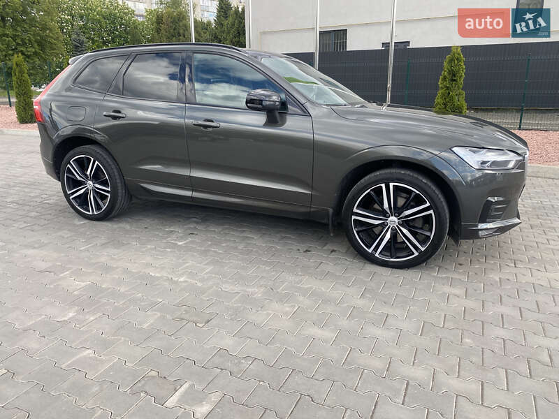 Внедорожник / Кроссовер Volvo XC60 2020 в Луцке