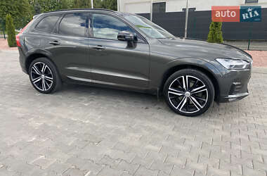 Внедорожник / Кроссовер Volvo XC60 2020 в 