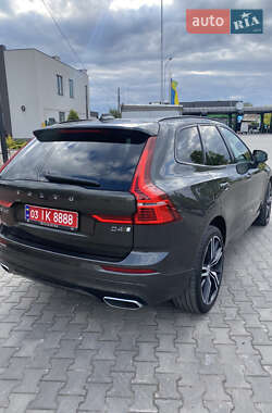 Внедорожник / Кроссовер Volvo XC60 2020 в 